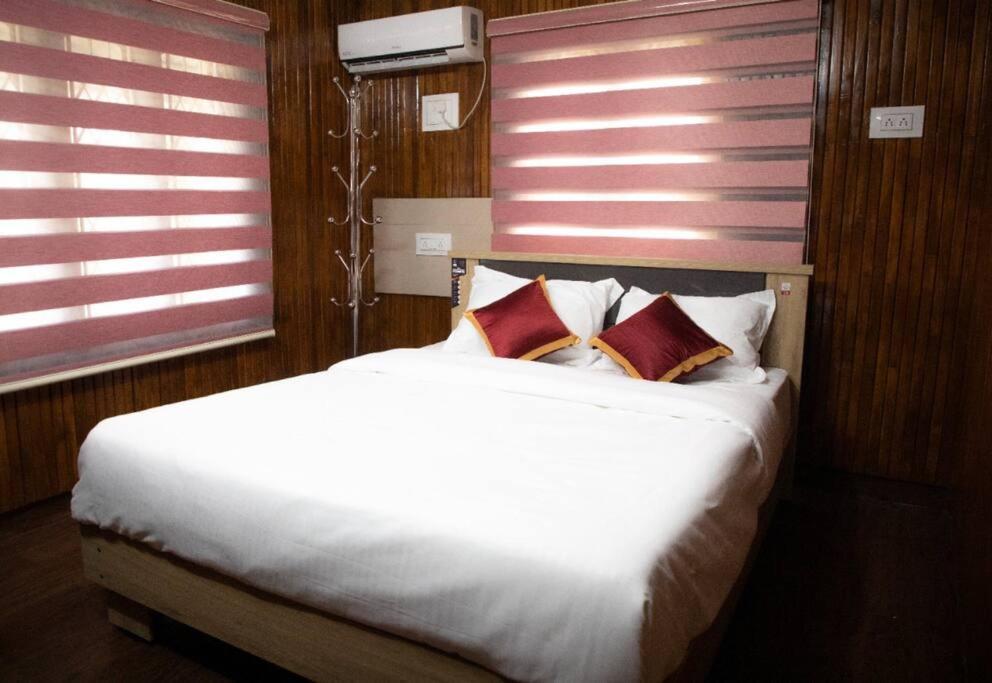 Heal Hive Homestay Palakkad Bagian luar foto